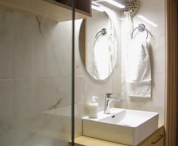 아파트 Nana's House